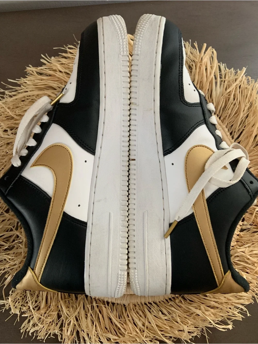 NIKE Men’s Air Force One Black White Gold Sneakers Size 10.5